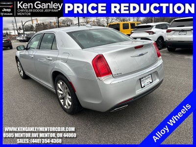 2019 Chrysler 300 Touring AWD