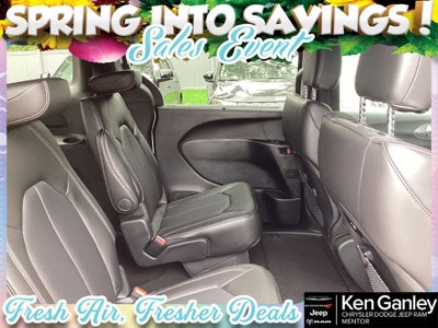 2026 Chrysler Pacifica PACIFICA SELECT AWD