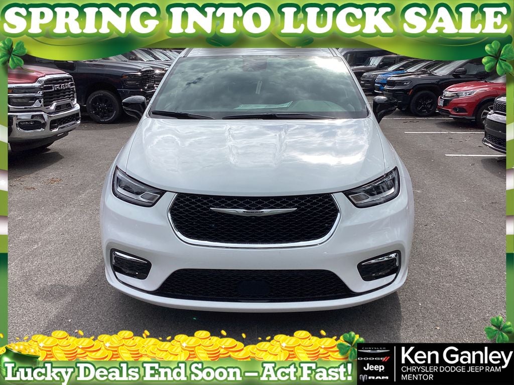 2026 Chrysler Pacifica PACIFICA SELECT AWD