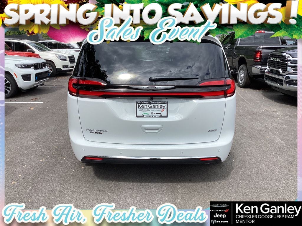 2026 Chrysler Pacifica PACIFICA SELECT AWD