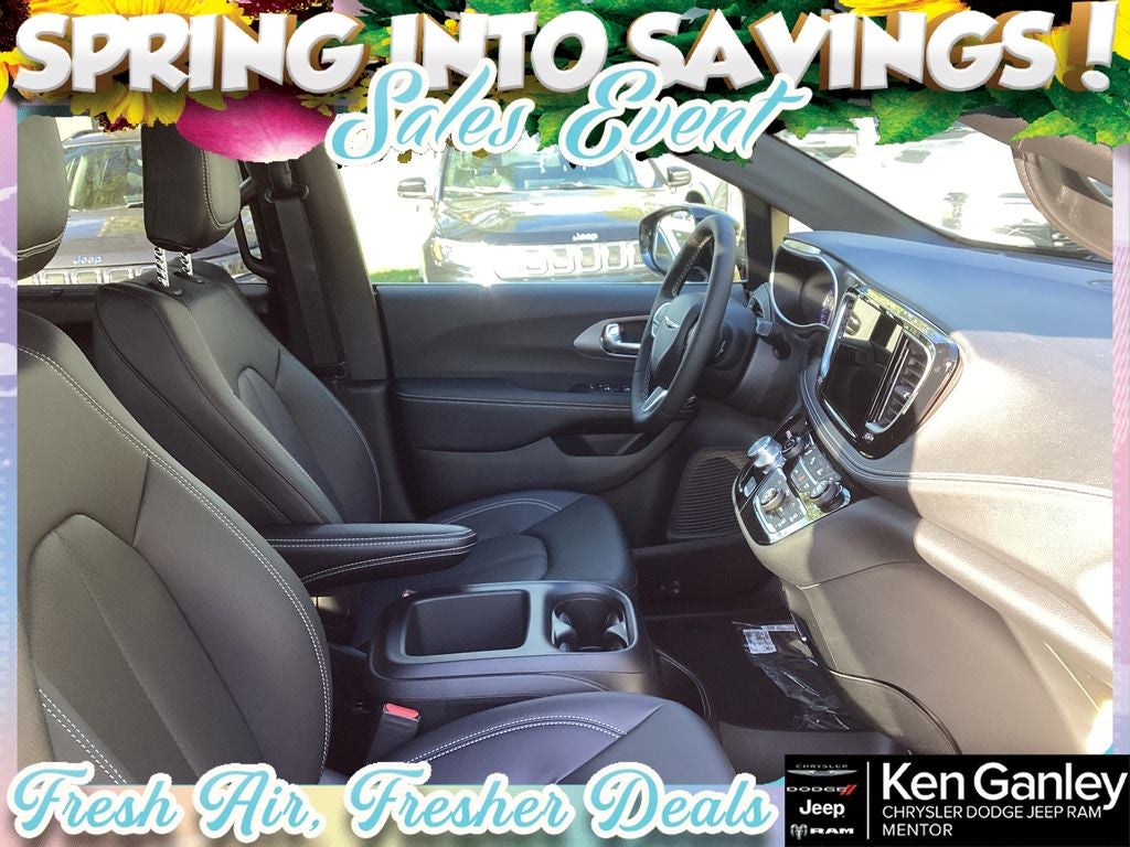 2026 Chrysler Pacifica PACIFICA SELECT AWD