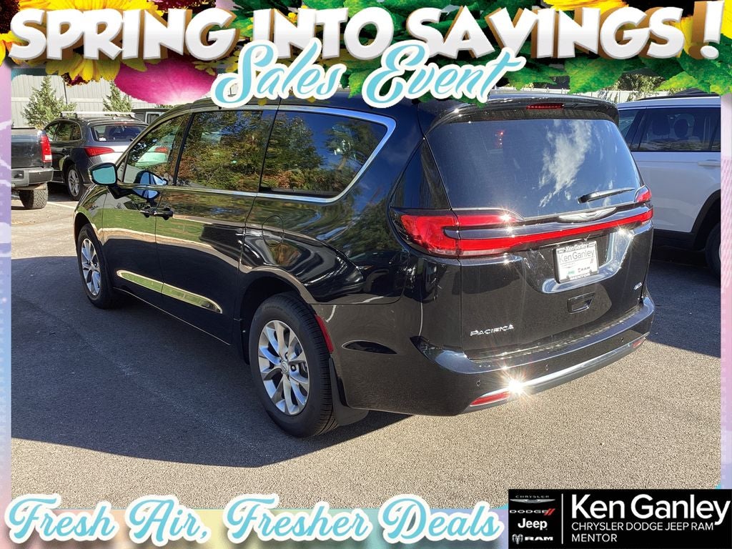 2026 Chrysler Pacifica PACIFICA SELECT AWD
