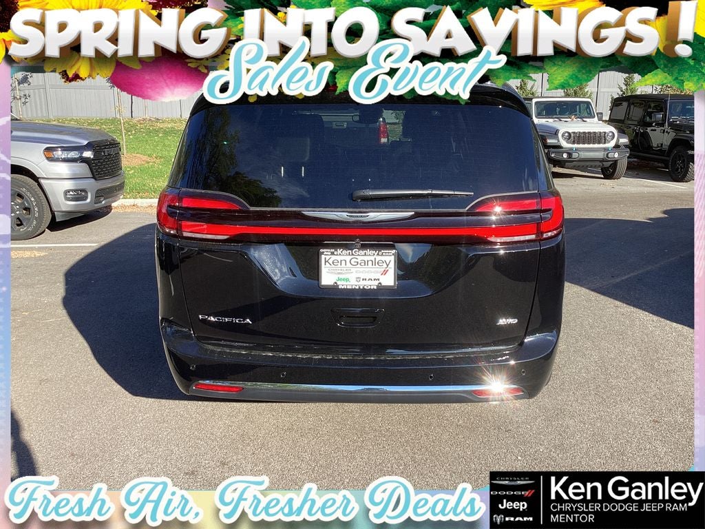 2026 Chrysler Pacifica PACIFICA SELECT AWD