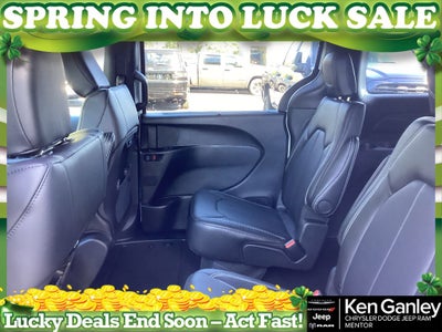 2026 Chrysler Pacifica PACIFICA SELECT AWD