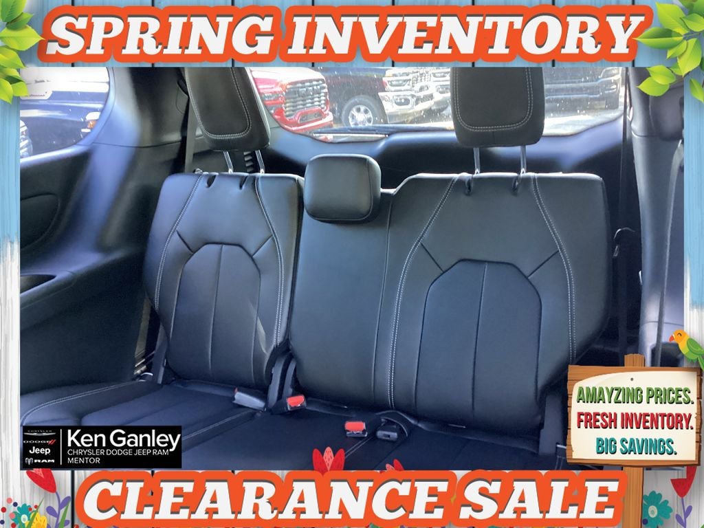 2026 Chrysler Pacifica PACIFICA SELECT AWD