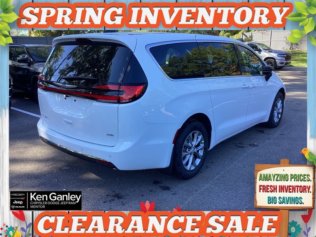 2026 Chrysler Pacifica PACIFICA SELECT AWD