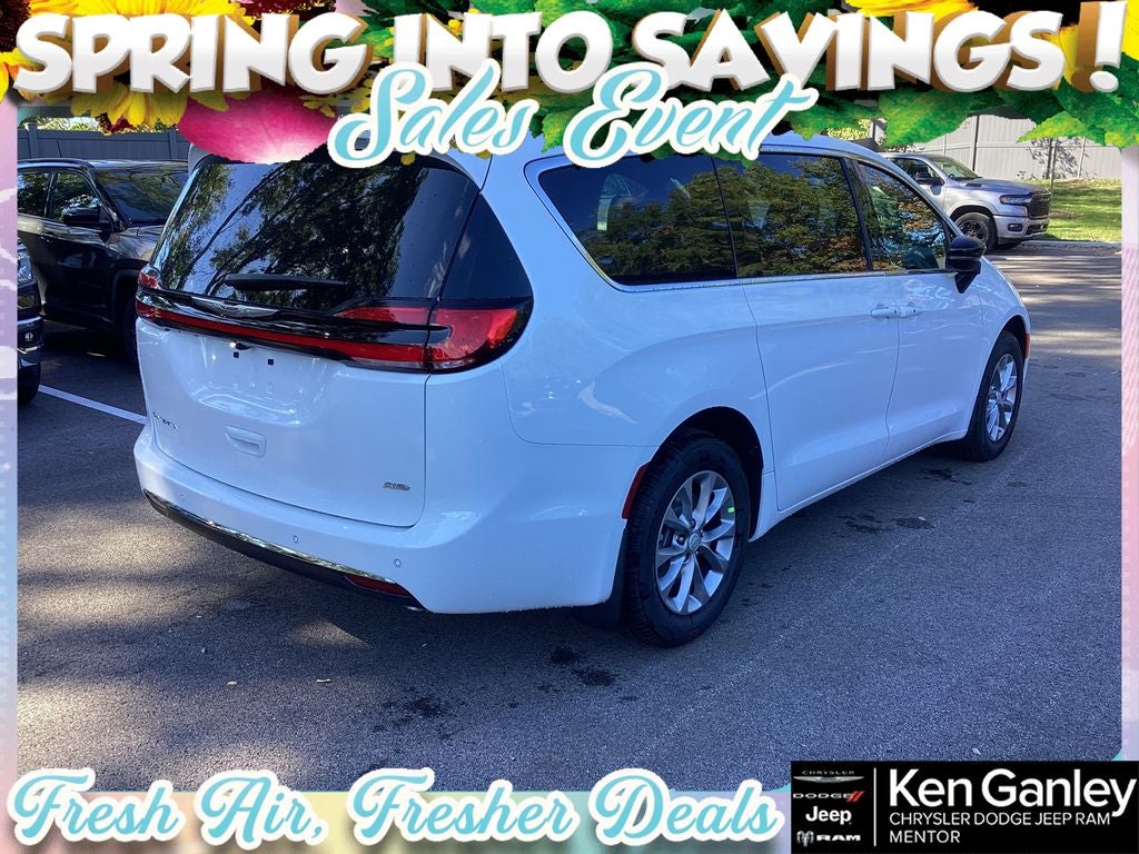 2026 Chrysler Pacifica PACIFICA SELECT AWD