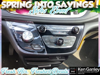 2026 Chrysler Pacifica PACIFICA SELECT AWD