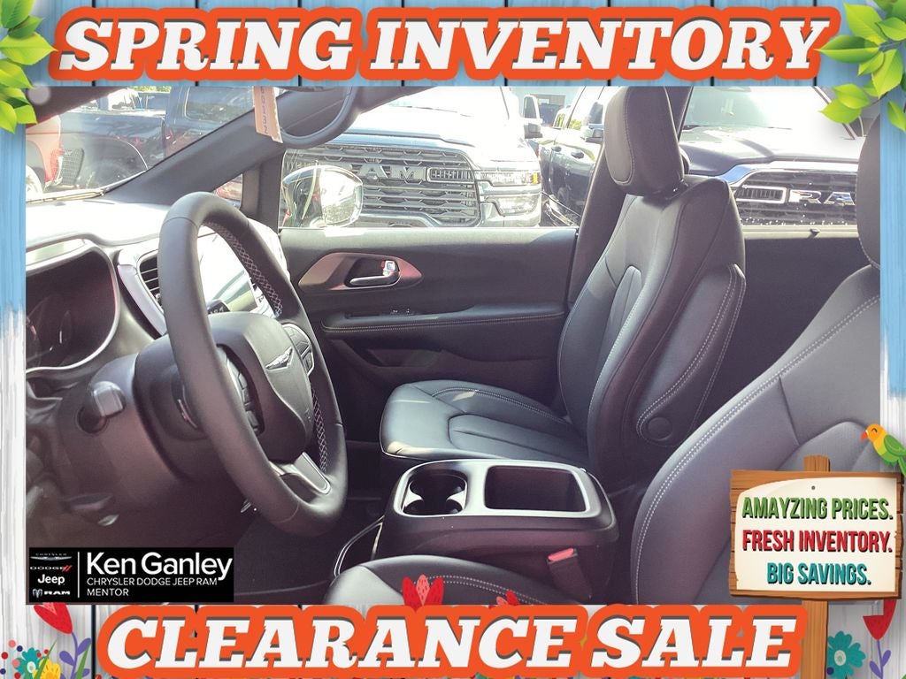 2026 Chrysler Pacifica PACIFICA SELECT AWD