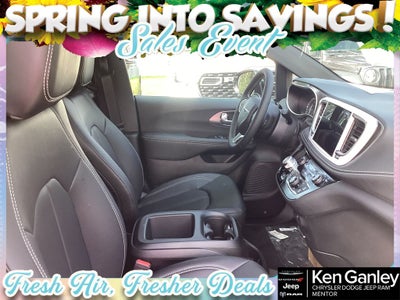 2026 Chrysler Pacifica PACIFICA SELECT AWD