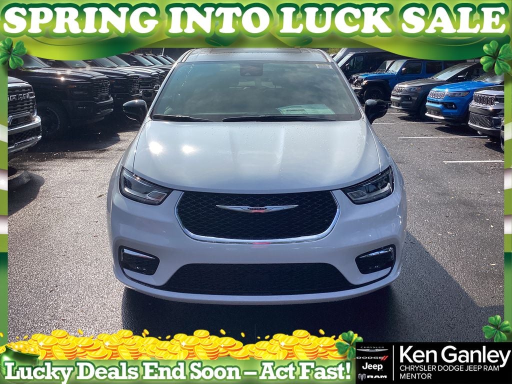 2026 Chrysler Pacifica PACIFICA SELECT AWD