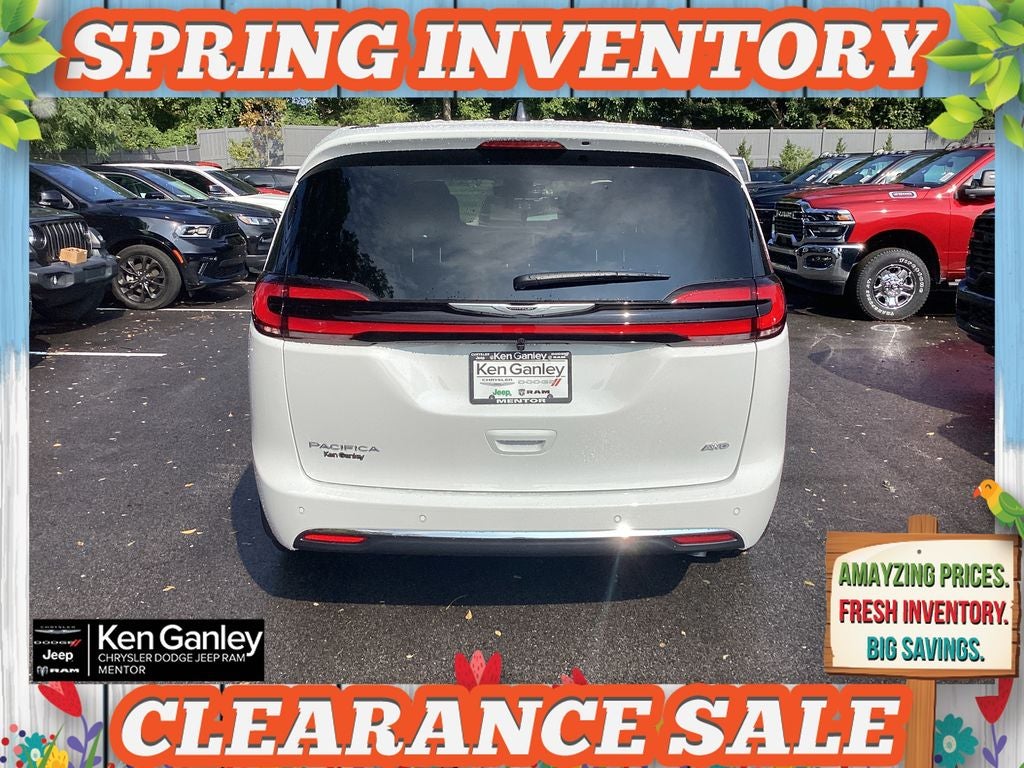2026 Chrysler Pacifica PACIFICA SELECT AWD