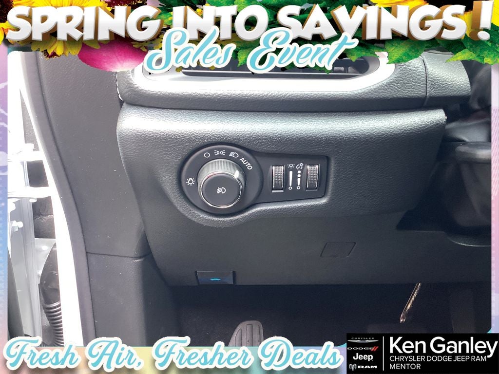 2026 Chrysler Pacifica PACIFICA SELECT AWD