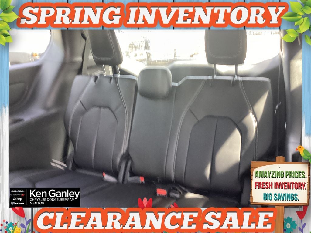 2026 Chrysler Pacifica PACIFICA SELECT AWD