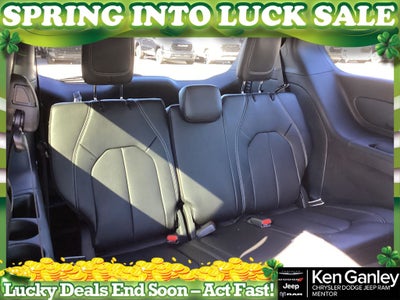 2026 Chrysler Pacifica PACIFICA SELECT AWD