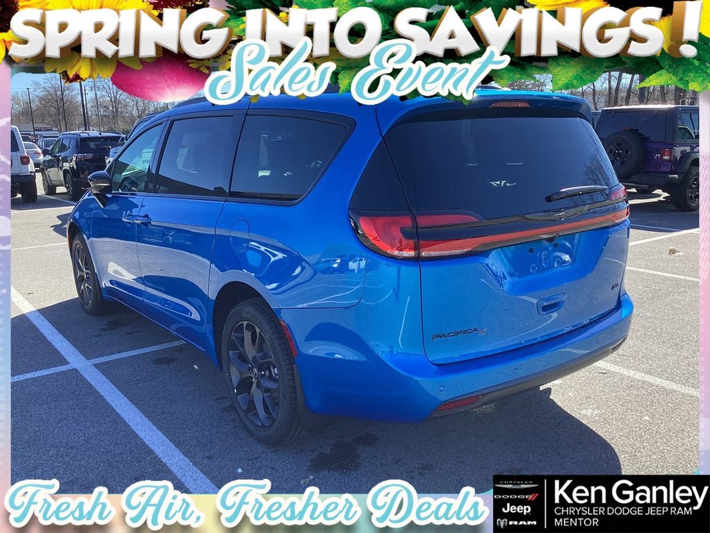 2026 Chrysler Pacifica PACIFICA SELECT AWD