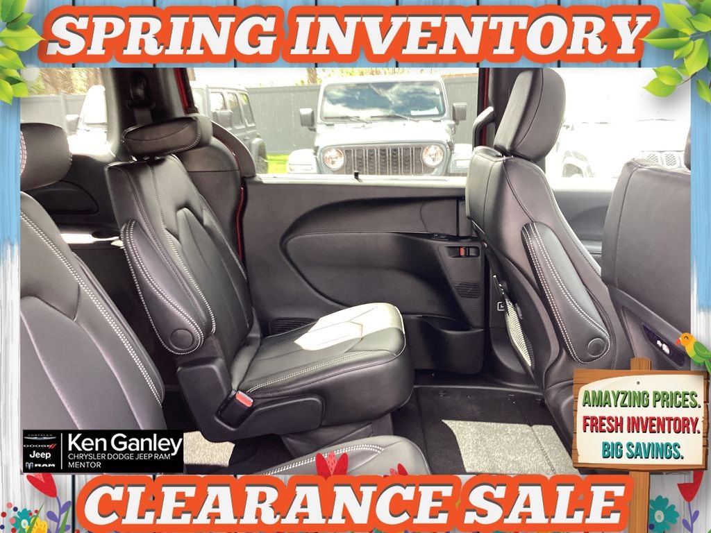 2026 Chrysler Pacifica PACIFICA SELECT AWD