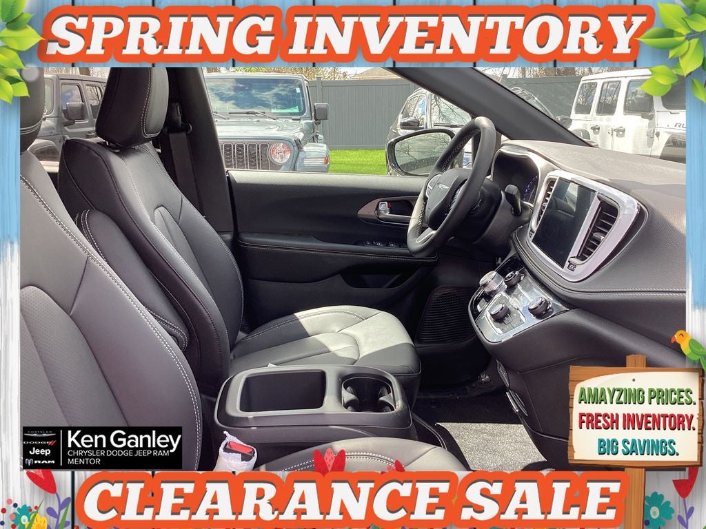 2026 Chrysler Pacifica PACIFICA SELECT AWD