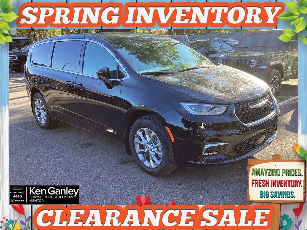 2026 Chrysler Pacifica PACIFICA SELECT AWD