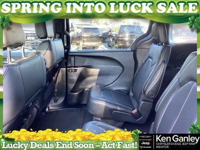 2026 Chrysler Pacifica PACIFICA SELECT AWD