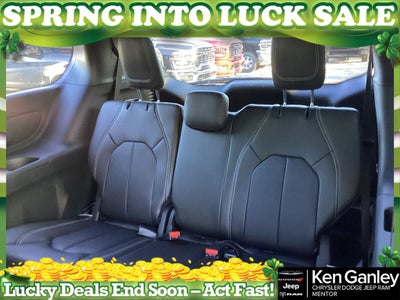 2026 Chrysler Pacifica PACIFICA SELECT AWD