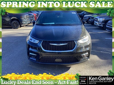 2026 Chrysler Pacifica PACIFICA SELECT AWD