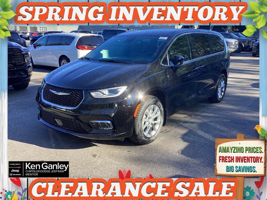 2026 Chrysler Pacifica PACIFICA SELECT AWD