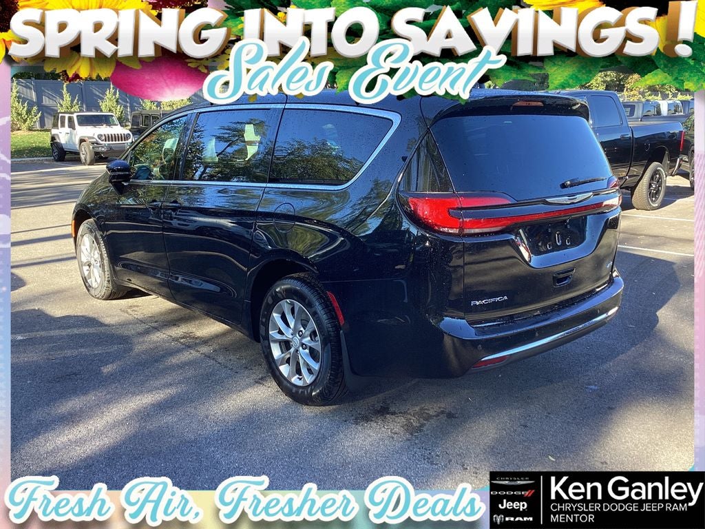 2026 Chrysler Pacifica PACIFICA SELECT AWD