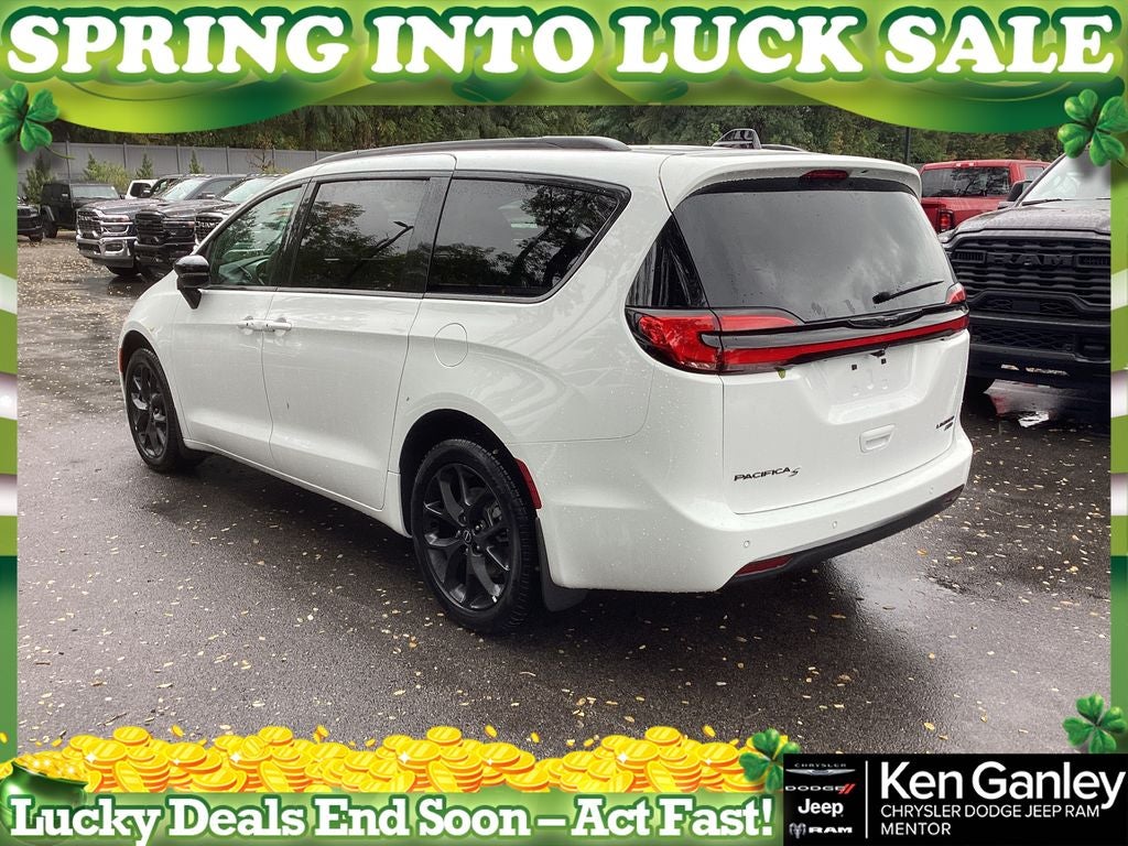2026 Chrysler Pacifica PACIFICA LIMITED AWD