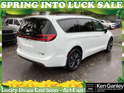 2026 Chrysler Pacifica PACIFICA LIMITED AWD