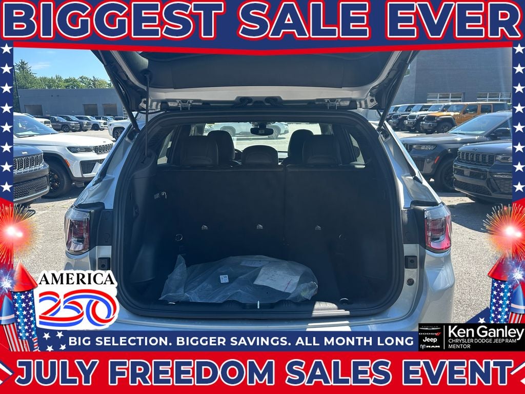 2026 Jeep Compass COMPASS LIMITED 4X4
