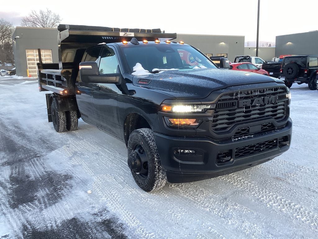 2026 RAM Ram 3500 Chassis Cab RAM 3500 TRADESMAN CREW CAB CHASSIS 4X4 60' CA