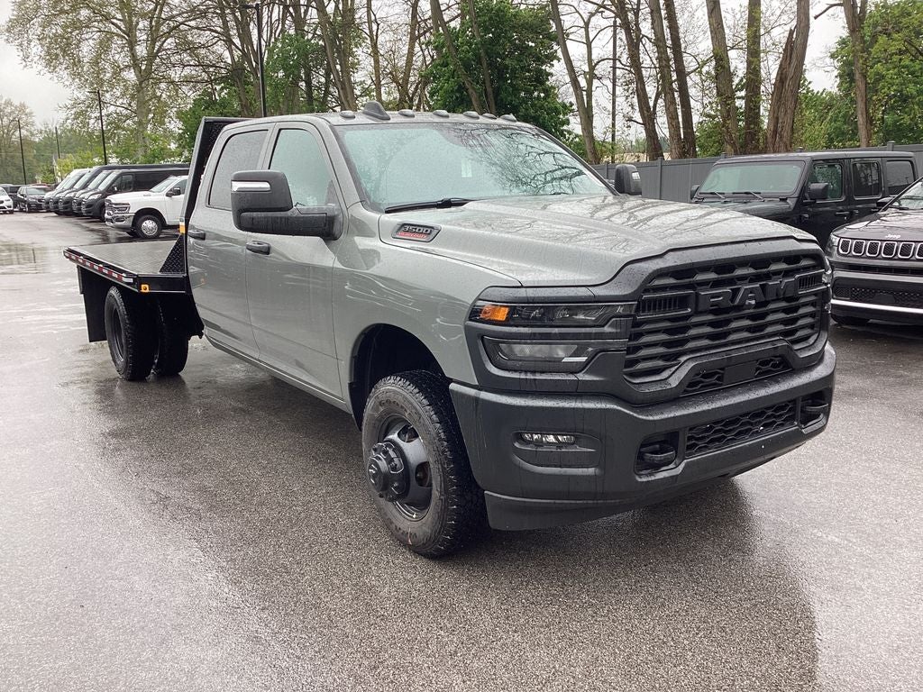 2026 RAM Ram 3500 Chassis Cab RAM 3500 TRADESMAN CREW CAB CHASSIS 4X4 60' CA