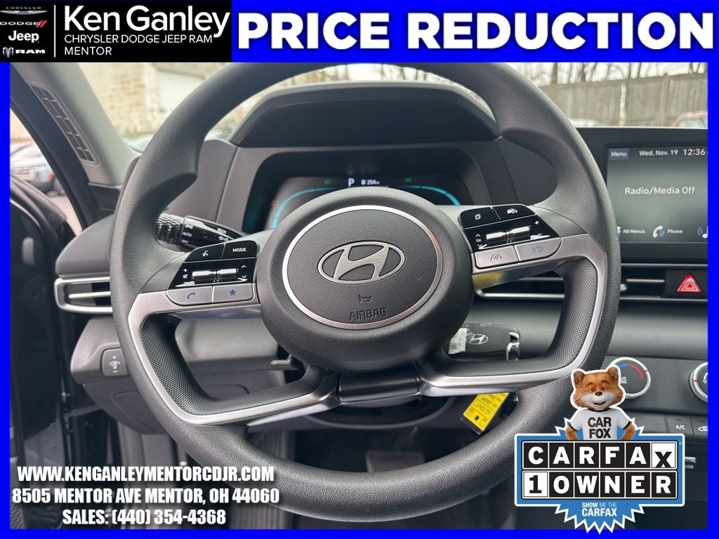 2024 Hyundai Elantra SE