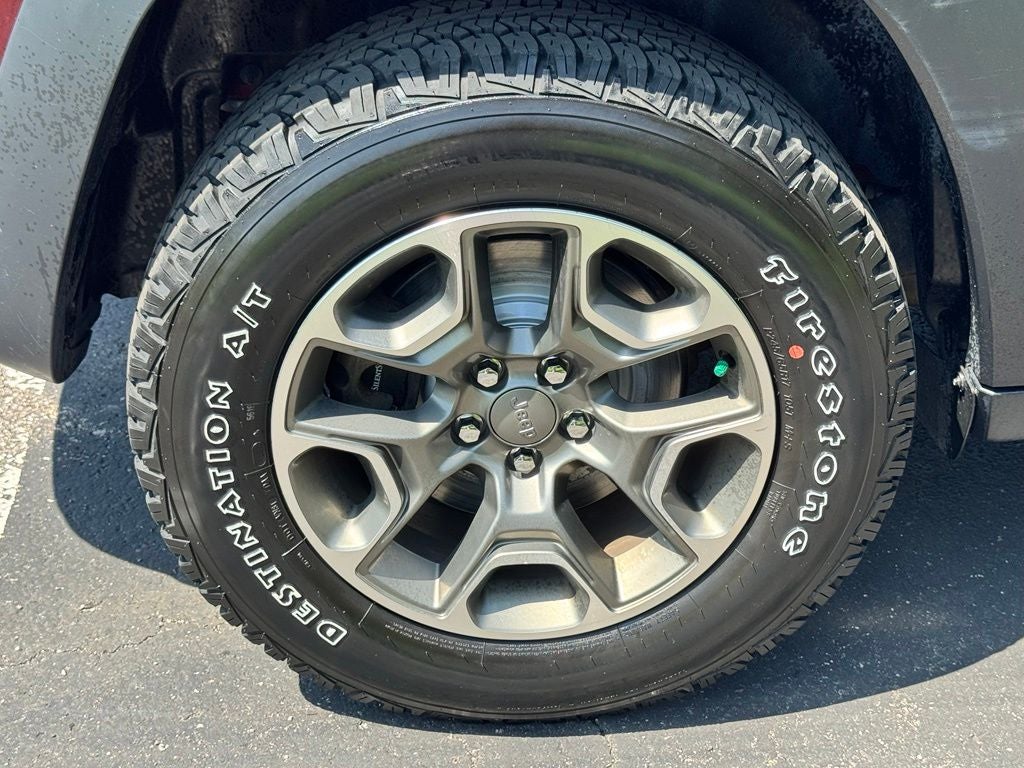 2020 Jeep Cherokee Trailhawk