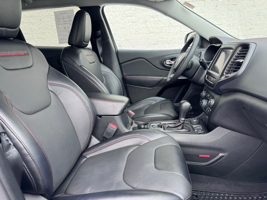 2022 Jeep Cherokee Trailhawk