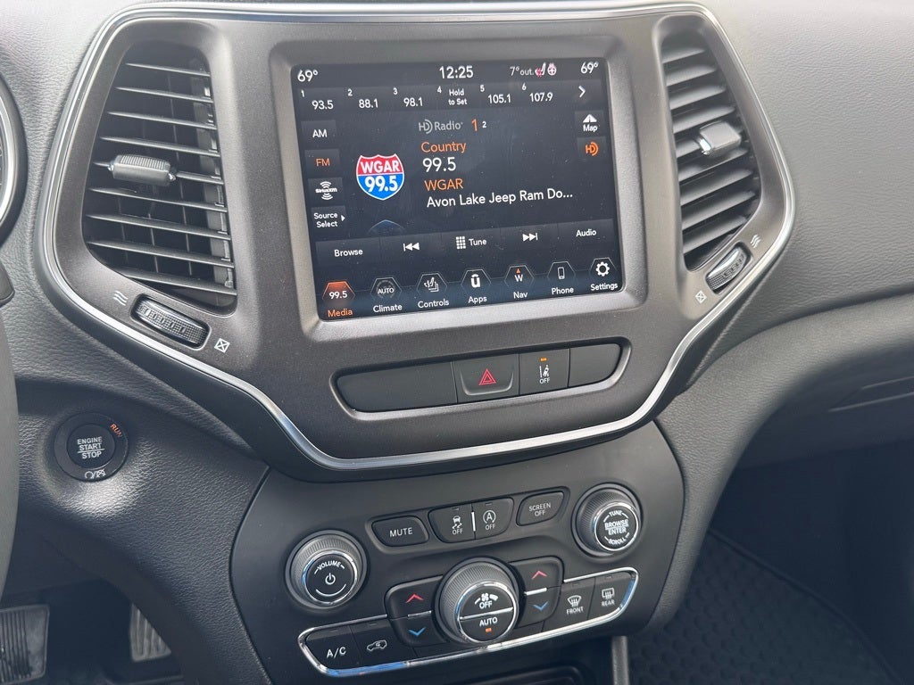 2022 Jeep Cherokee Trailhawk