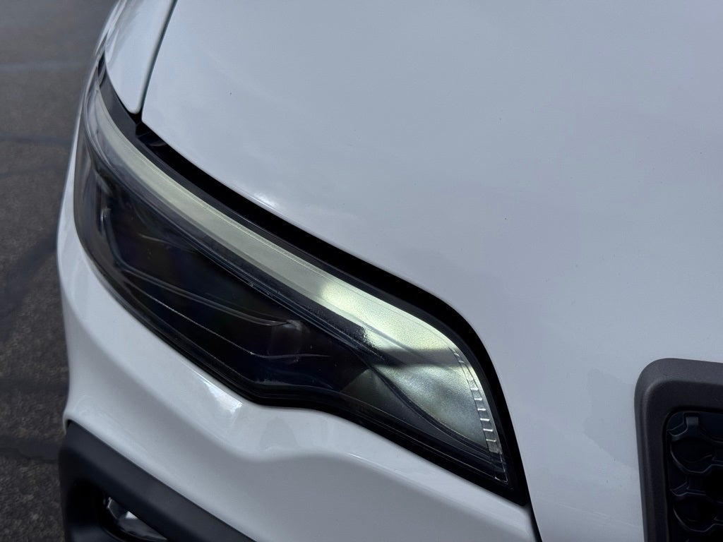 2022 Jeep Cherokee Trailhawk