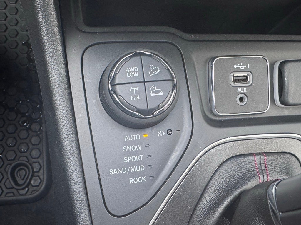 2022 Jeep Cherokee Trailhawk