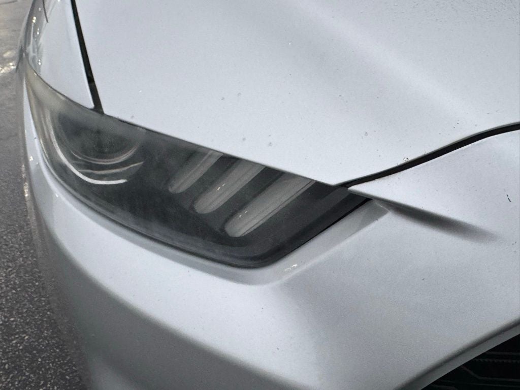2016 Ford Mustang V6
