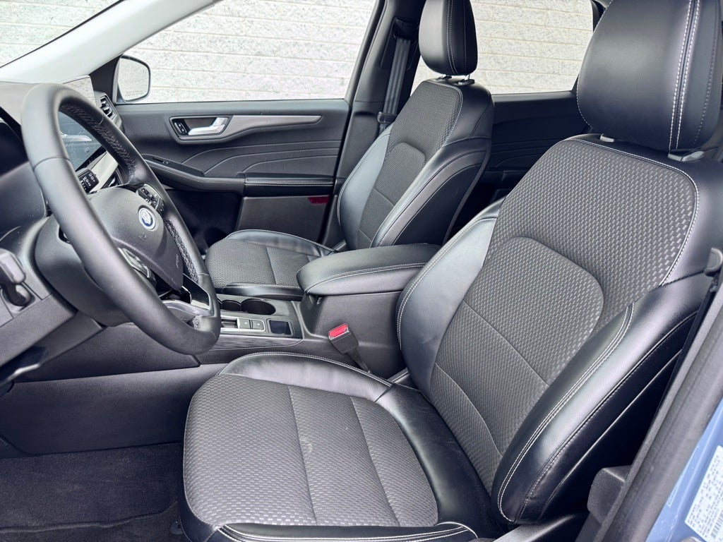 2023 Ford Escape Plug-In Hybrid Base