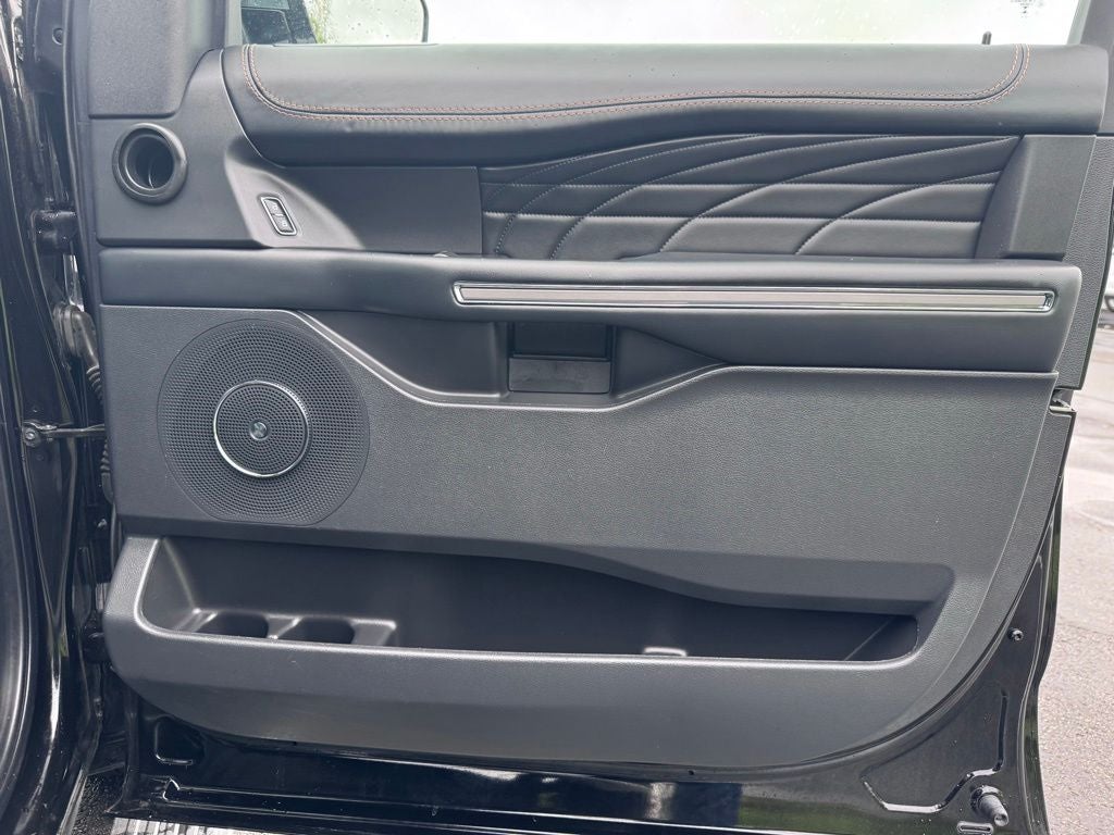 2024 Ford Expedition Platinum