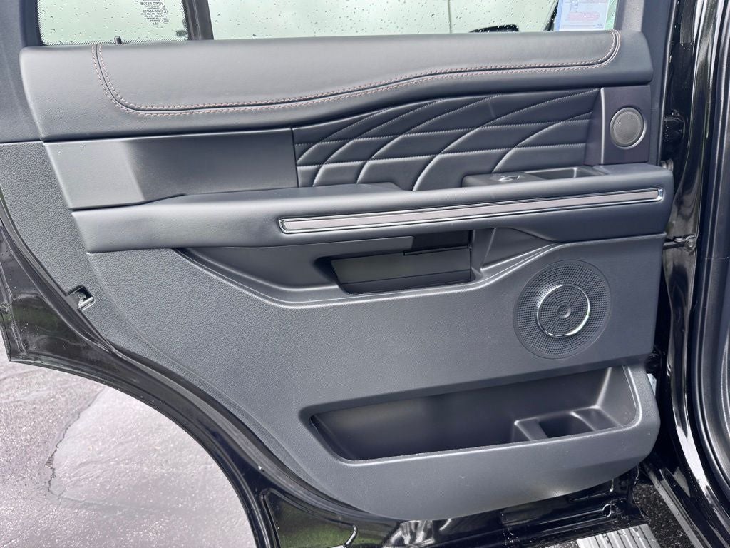 2024 Ford Expedition Platinum