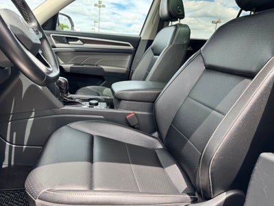 2022 Volkswagen Atlas 2.0T SE w/Technology