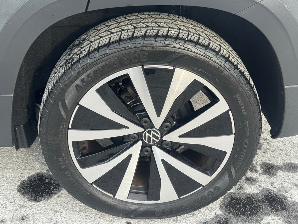 2023 Volkswagen Taos 1.5T SE