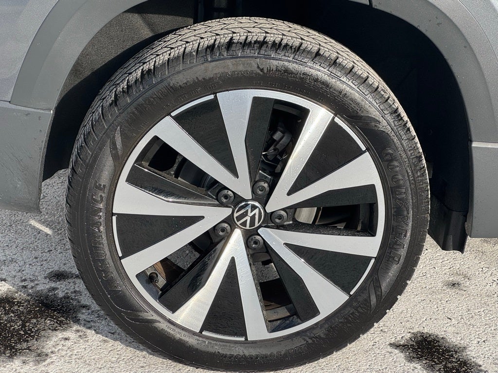2023 Volkswagen Taos 1.5T SE