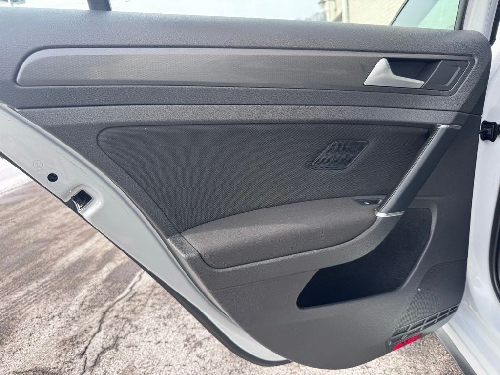 2019 Volkswagen Golf GTI 2.0T S