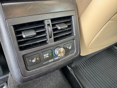 2016 Toyota Avalon Hybrid Limited