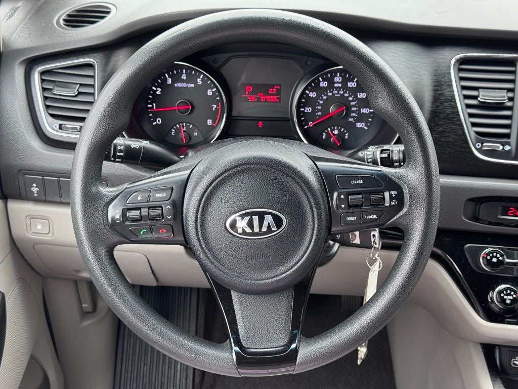 2016 Kia Sedona LX