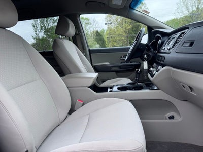2016 Kia Sedona LX